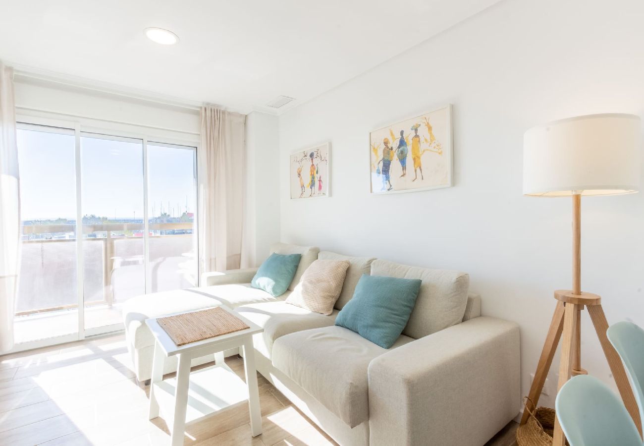 Apartamento en Santa Pola - Primera Línea de playa y paseo marítimo - Domidai 