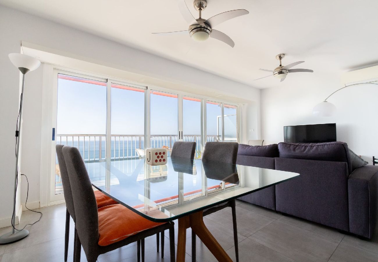 Apartamento en Santa Pola - Ático con vistas panorámicas - Relax & teletrabajo 