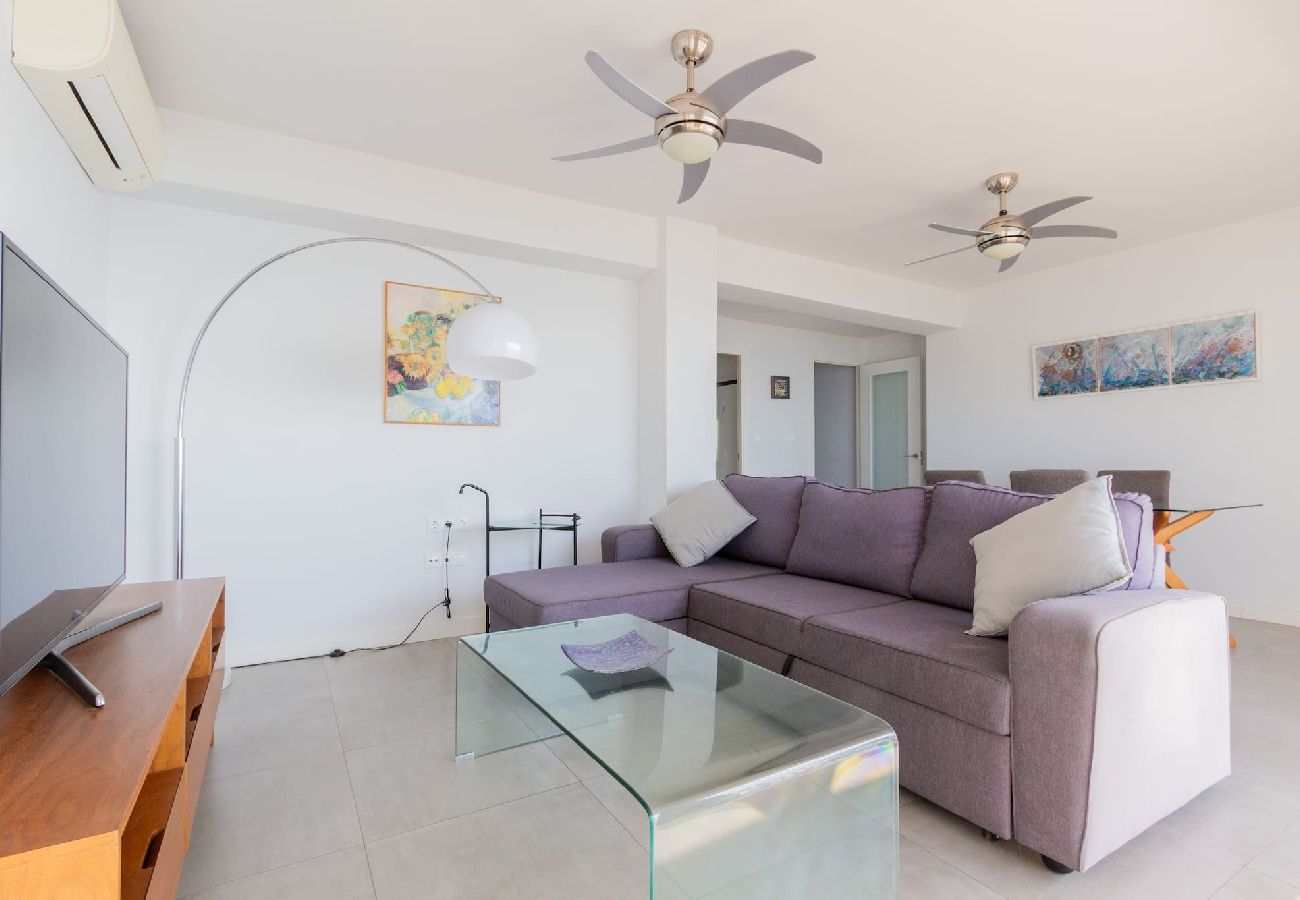 Apartamento en Santa Pola - Ático con vistas panorámicas - Relax & teletrabajo 