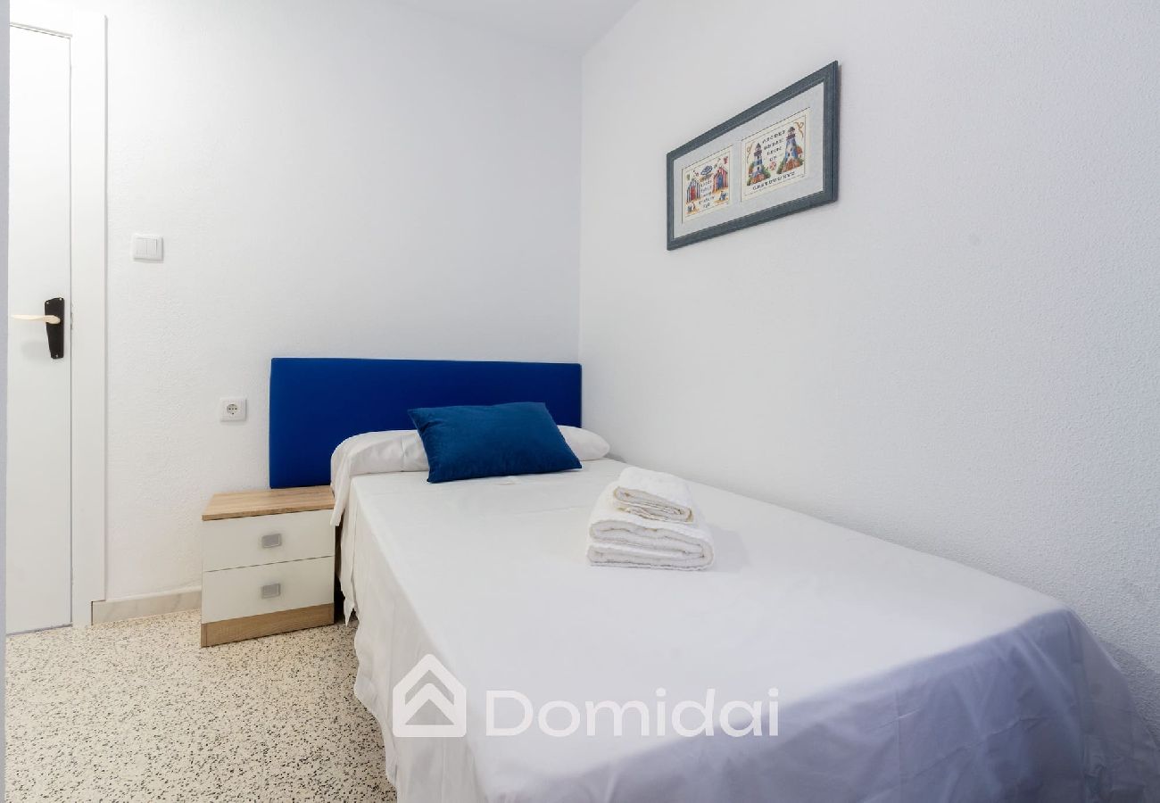 Apartamento en Santa Pola - Primera línea de playa ideal para teletrabajo 