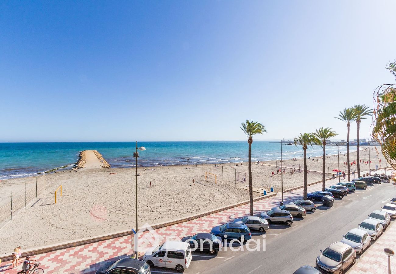 Apartamento en Santa Pola - Primera línea de playa ideal para teletrabajo 