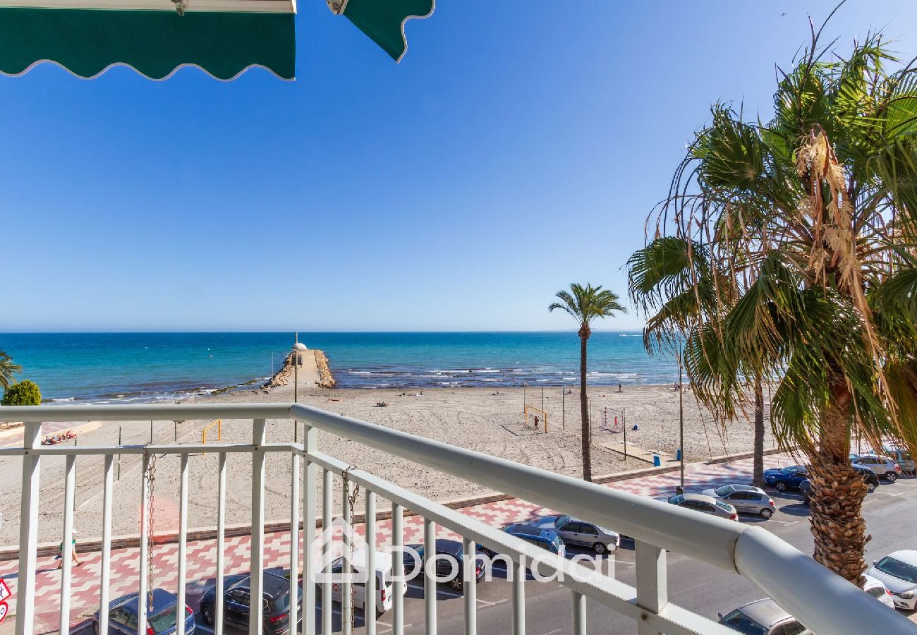 Apartamento en Santa Pola - Primera línea de playa ideal para teletrabajo 