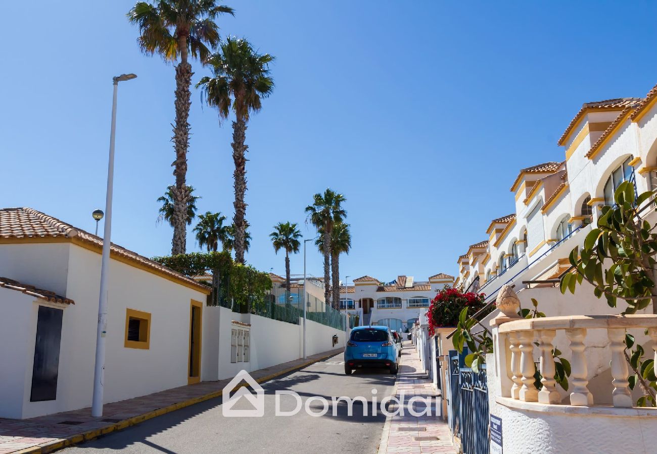 Bungalow en Gran Alacant - Casa Jícara - urbanización con piscina by Domidai 