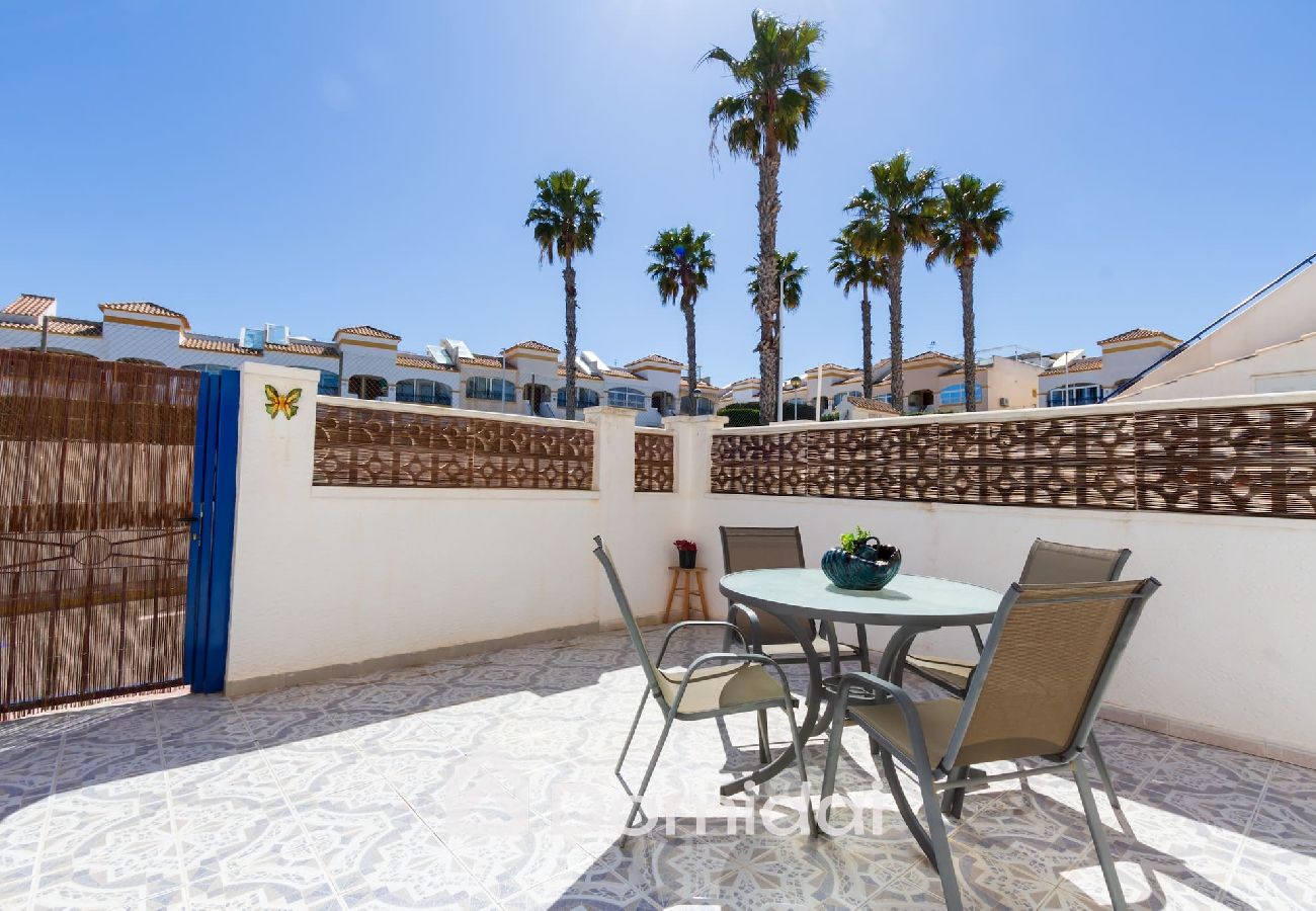 Bungalow en Gran Alacant - Casa Jícara - urbanización con piscina by Domidai 