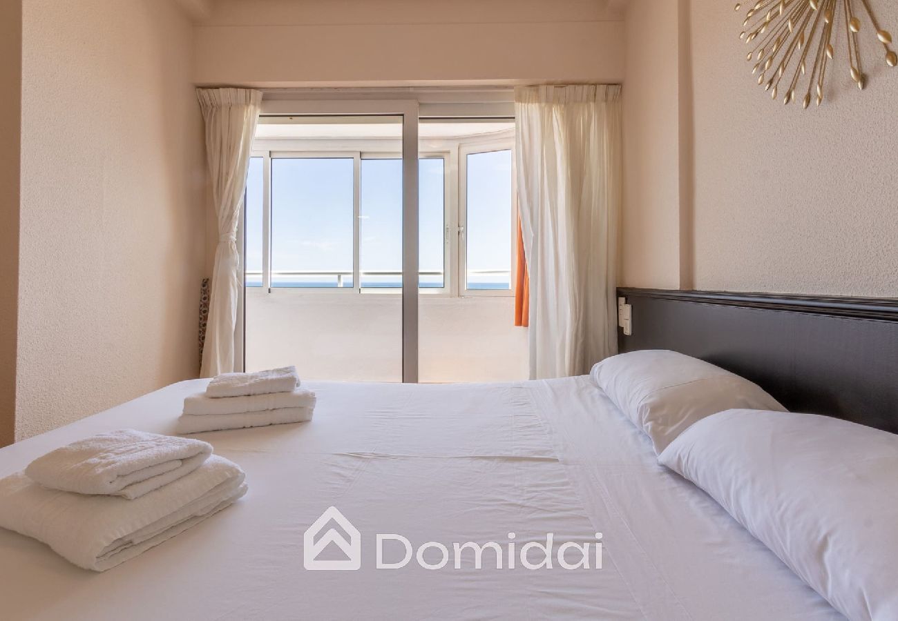 Apartamento en Los Arenales del Sol - The Seaview - beach & pool by Domidai 