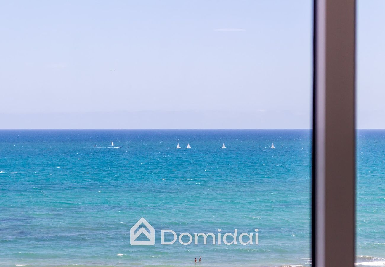 Apartamento en Los Arenales del Sol - The Seaview - beach & pool by Domidai 