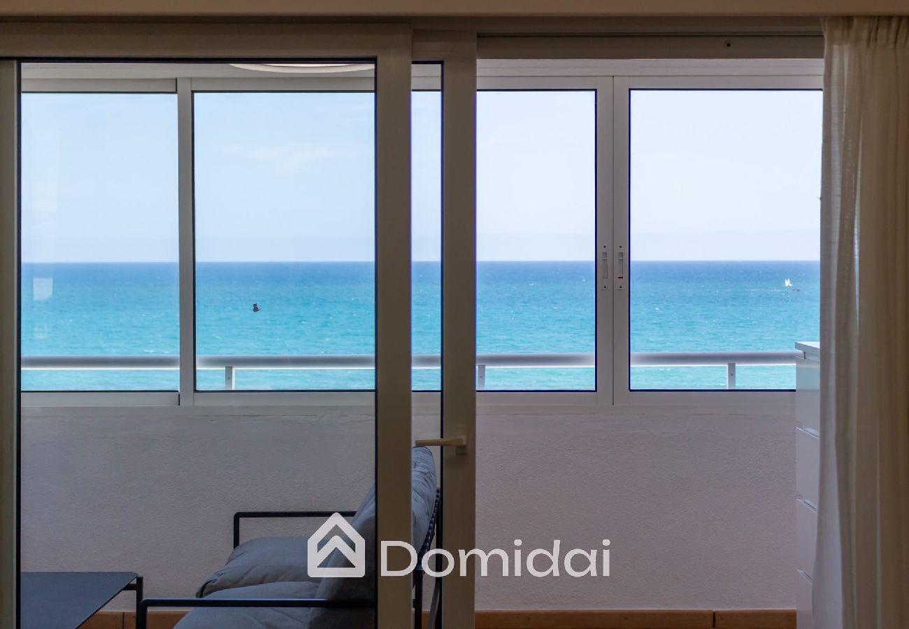 Apartamento en Los Arenales del Sol - The Seaview - beach & pool by Domidai 