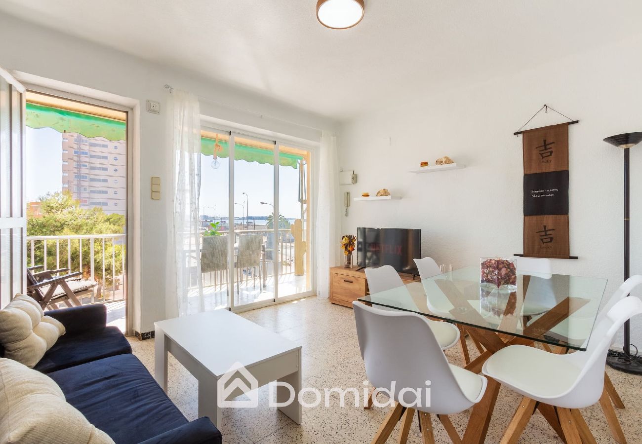 Apartamento en Santa Pola - Apartamento a pie de playa cerca del aeropuerto 