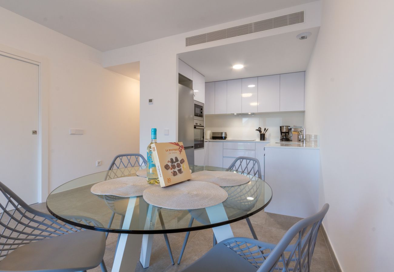 Apartamento en Santa Pola - Vecindario exclusivo - piscina infinita y garaje