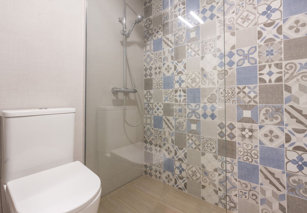 Apartamento en Santa Pola - Apartamento moderno con piscina comunitaria