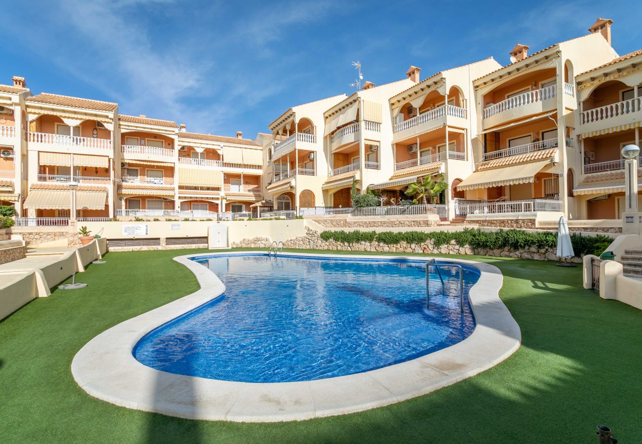 Apartamento en Santa Pola - Luxe Levante: Playa y teletrabajo