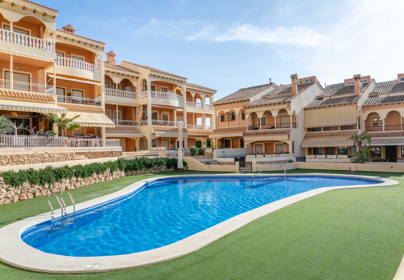 Apartamento en Santa Pola - Luxe Levante: Playa y teletrabajo