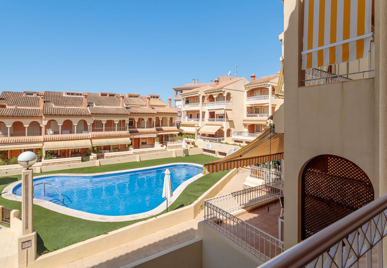 Apartamento en Santa Pola - Retiro Levante - Descanso y modernidad en la playa