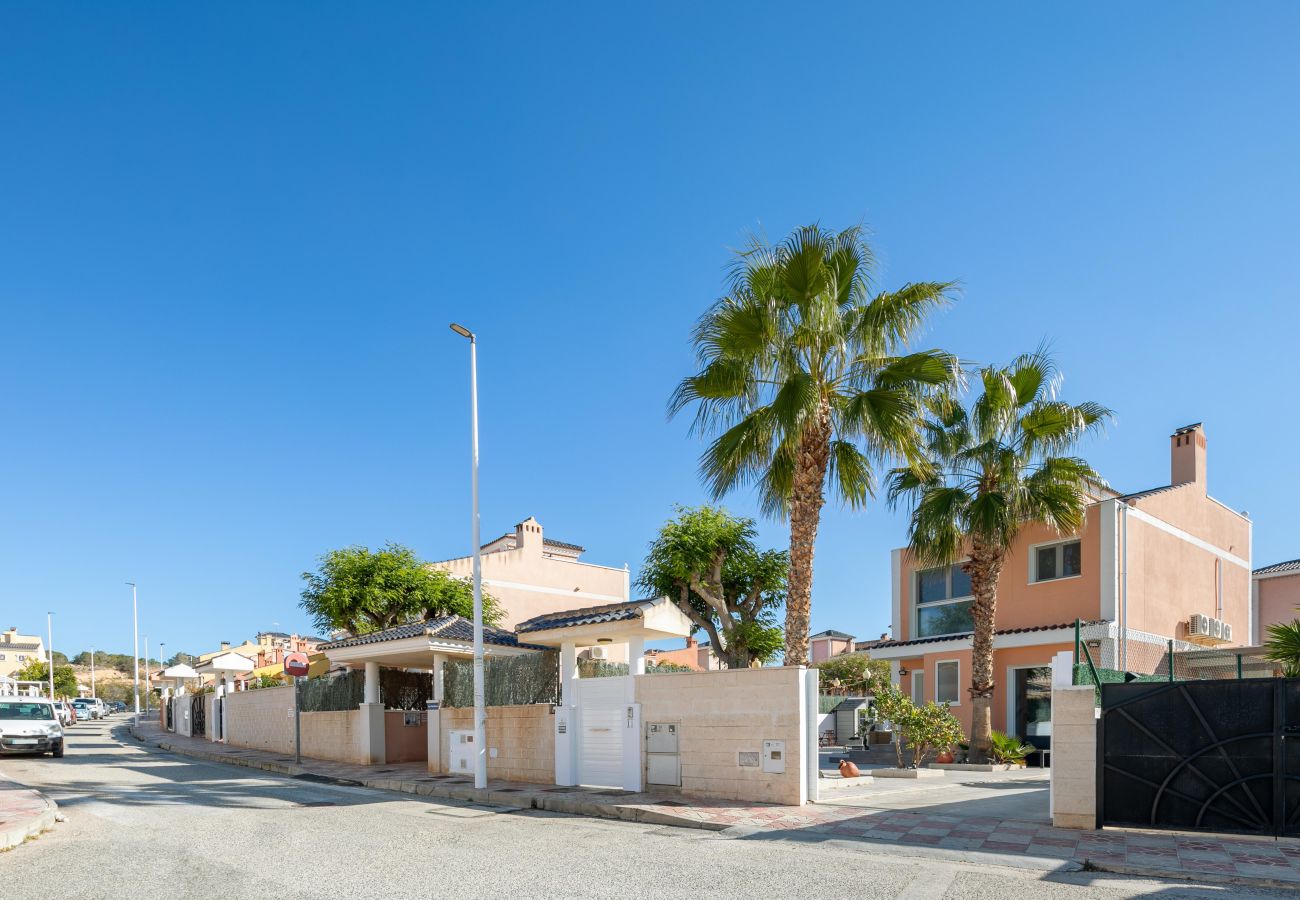 Bungalow en Gran Alacant - Casa del Mundo - Costa Blanca