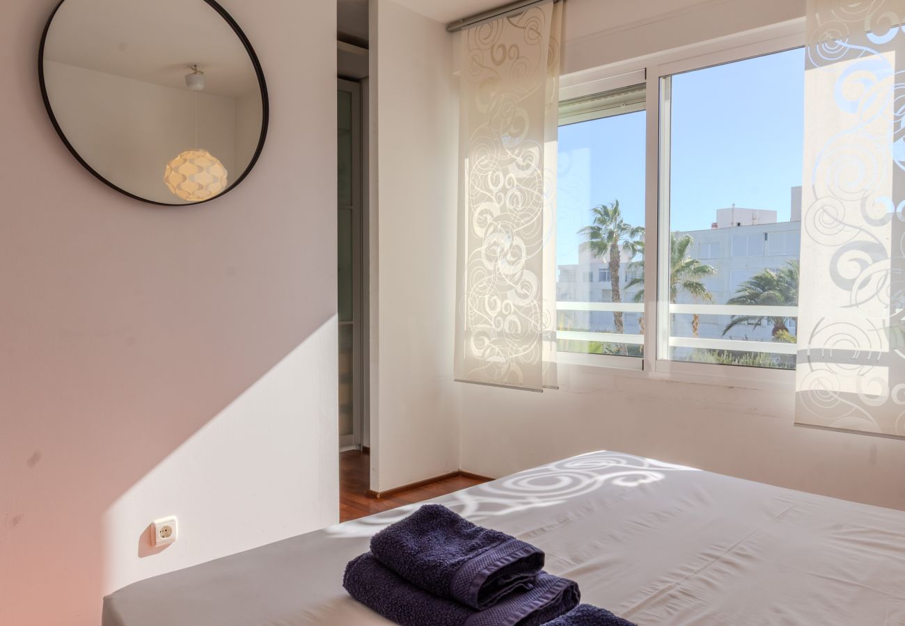 Apartamento en Santa Pola - Vistas al mar, sol, teletrabajo y descanso