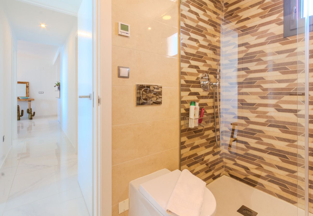 Apartamento en Arenales del Sol - Infinity View - Apartamento de lujo en la costa