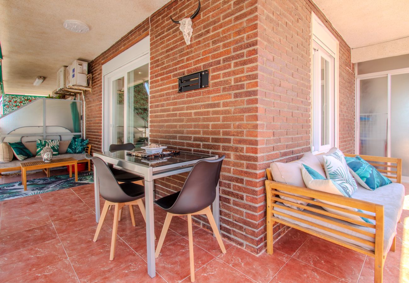 Apartamento en Santa Pola - Casa frente a la playa en Santa Pola