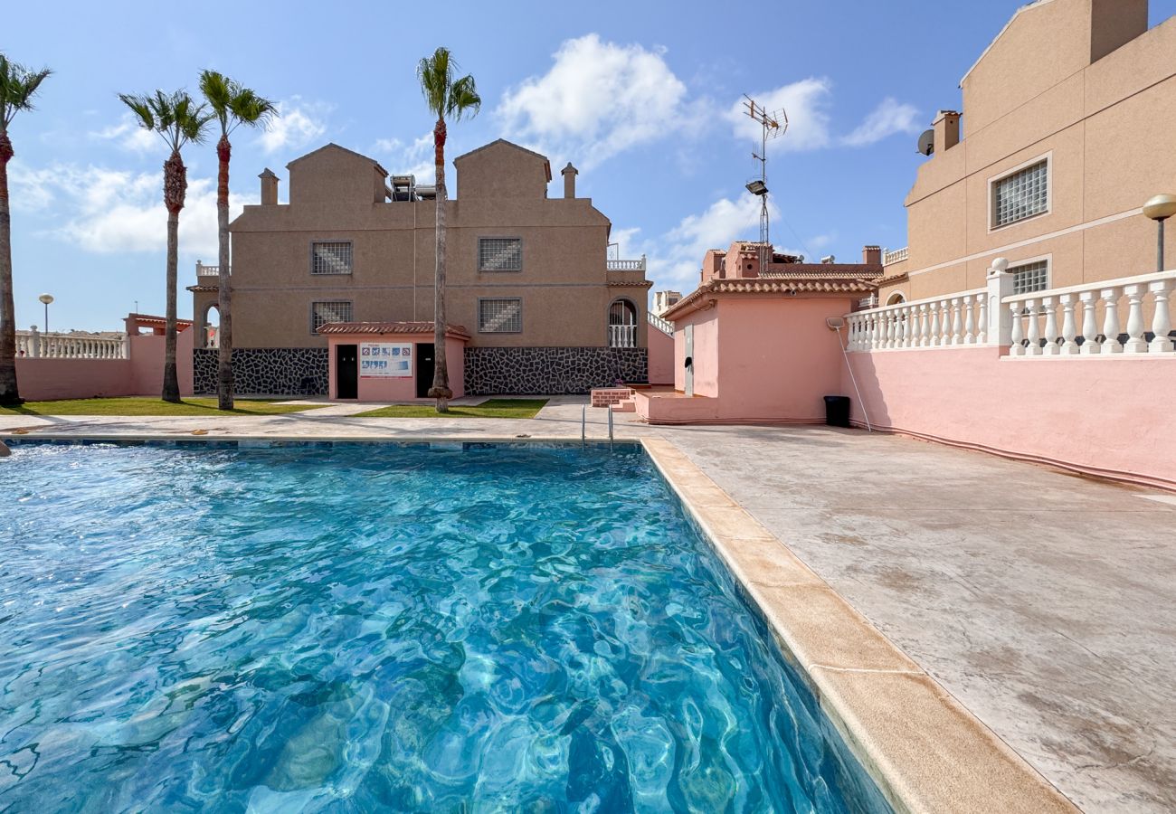 Bungalow en Santa Pola - Bungallow tranquilo para las vacaciones