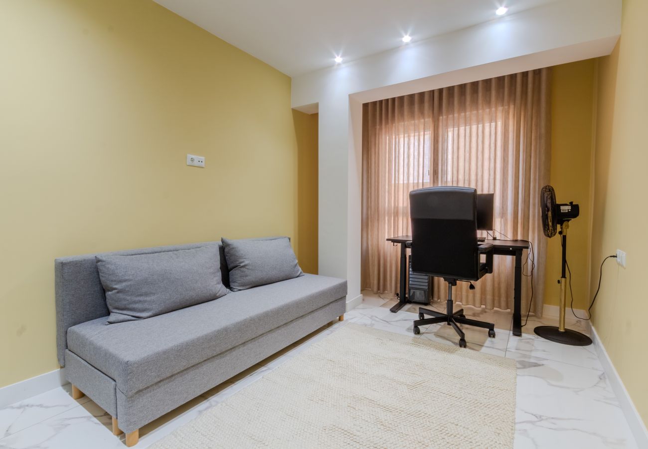 Apartamento en Santa Pola - Moderno piso en Santa Pola (alquiler +10 días)