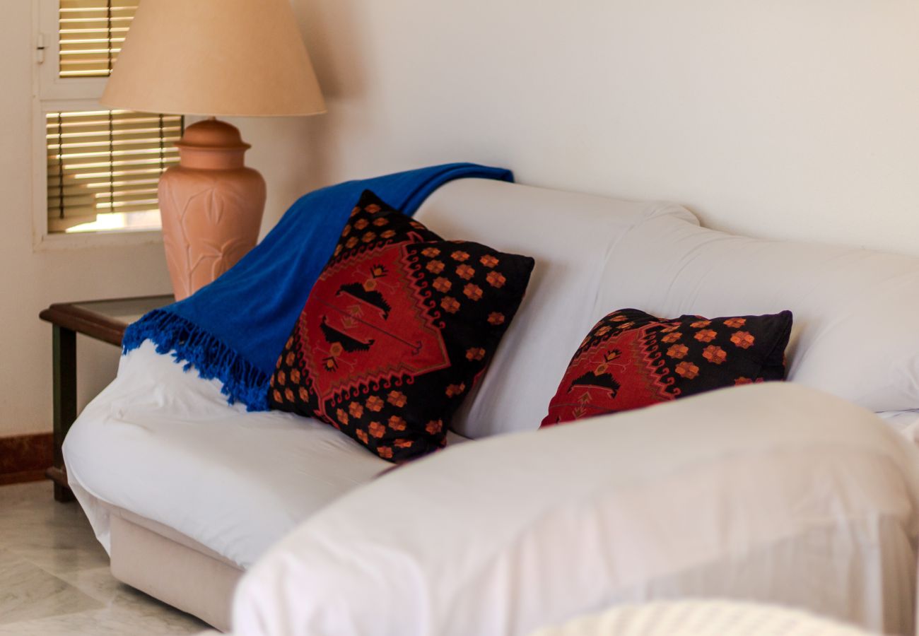 Apartamento en Santa Pola - Primera línea de playa (Media estancia +11 días)