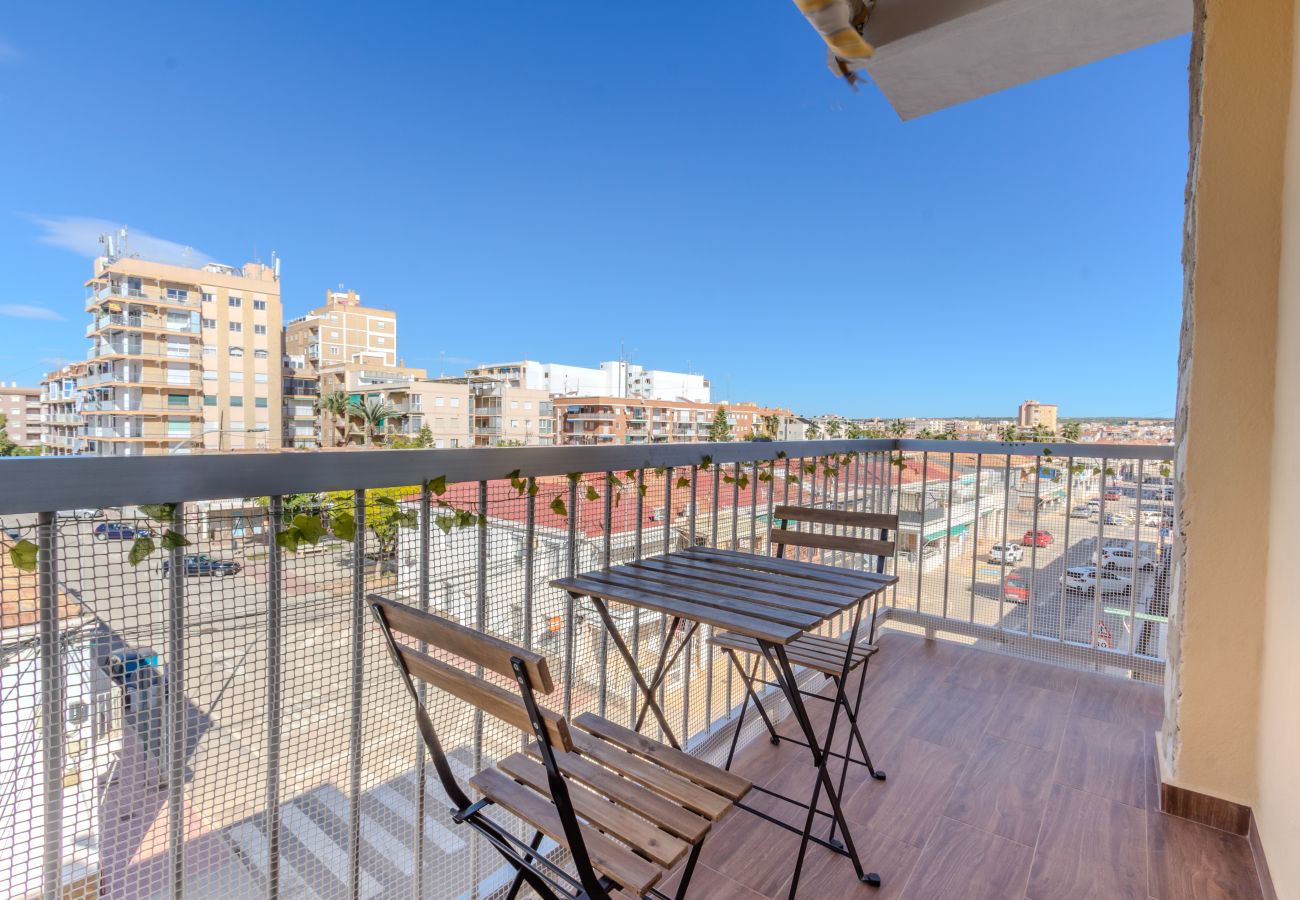 Apartamento en Santa Pola - Sol y Mar cerca del aeropuerto