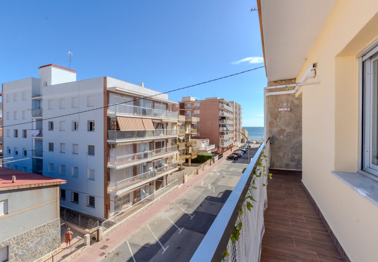 Apartamento en Santa Pola - Sol y Mar cerca del aeropuerto