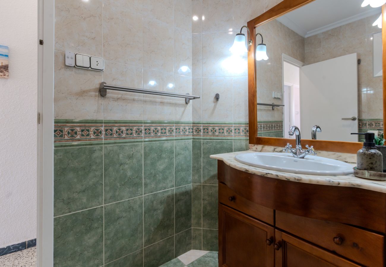 Apartamento en Santa Pola - Sol y Mar cerca del aeropuerto