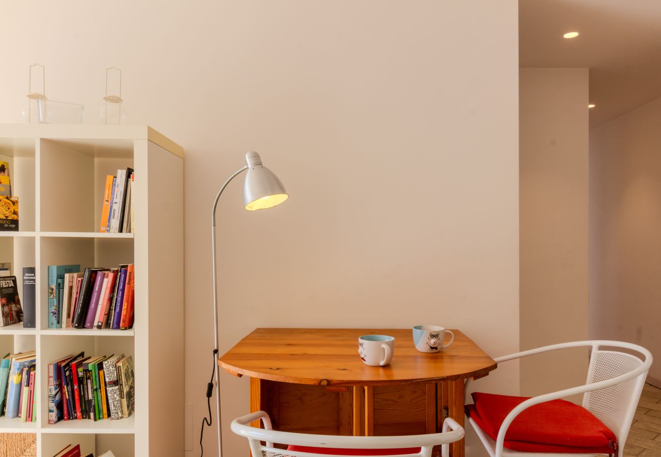 Apartamento en Santa Pola - Apartamento frente a la playa cerca del aeropuerto