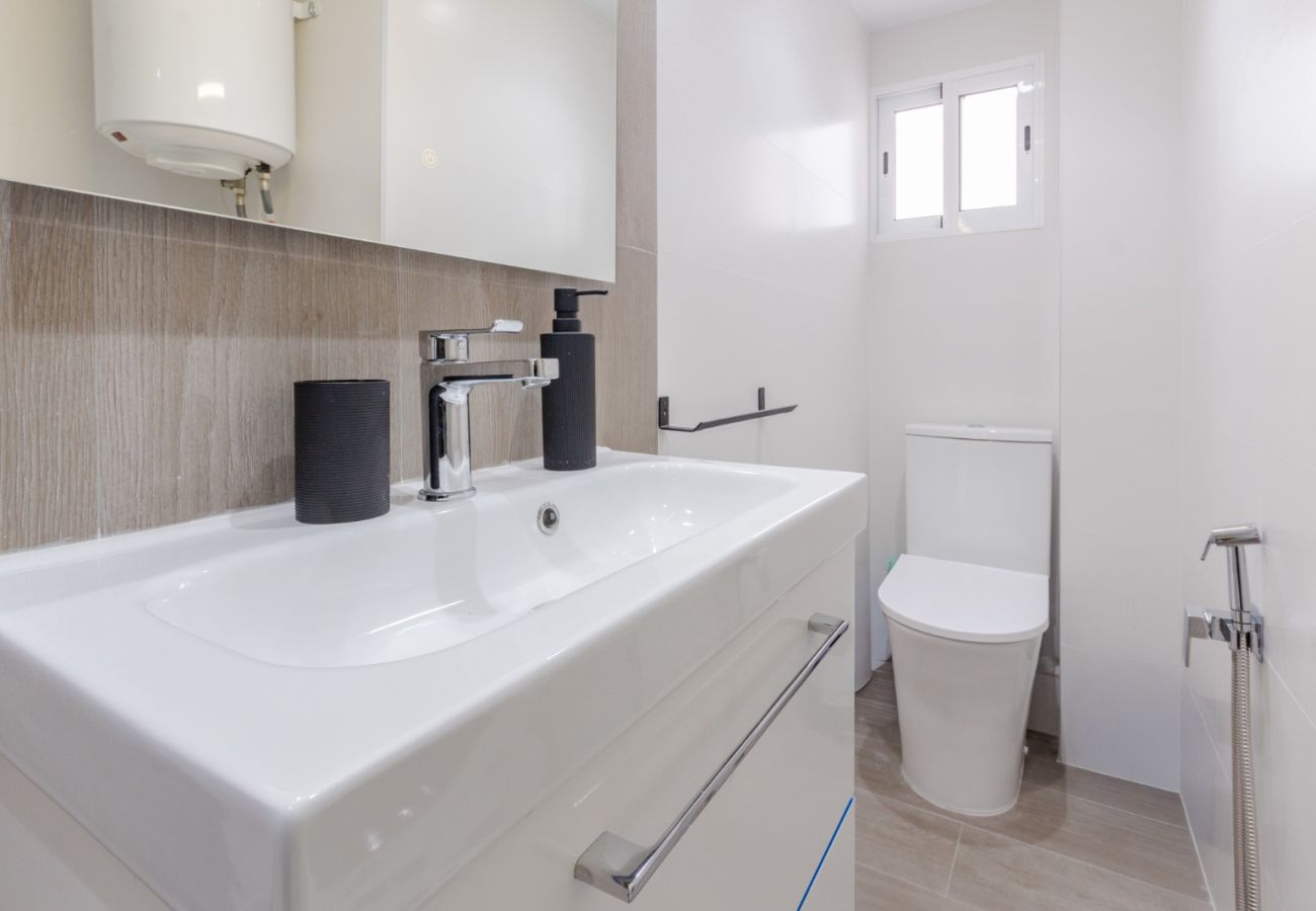 Apartamento en Santa Pola - Apartamento frente al paseo marítimo en Santa Pola