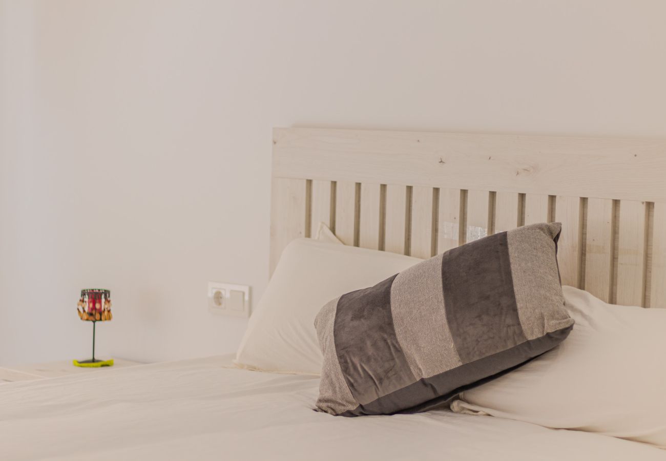 Apartamento en Santa Pola - Piso céntrico a un paso de la playa