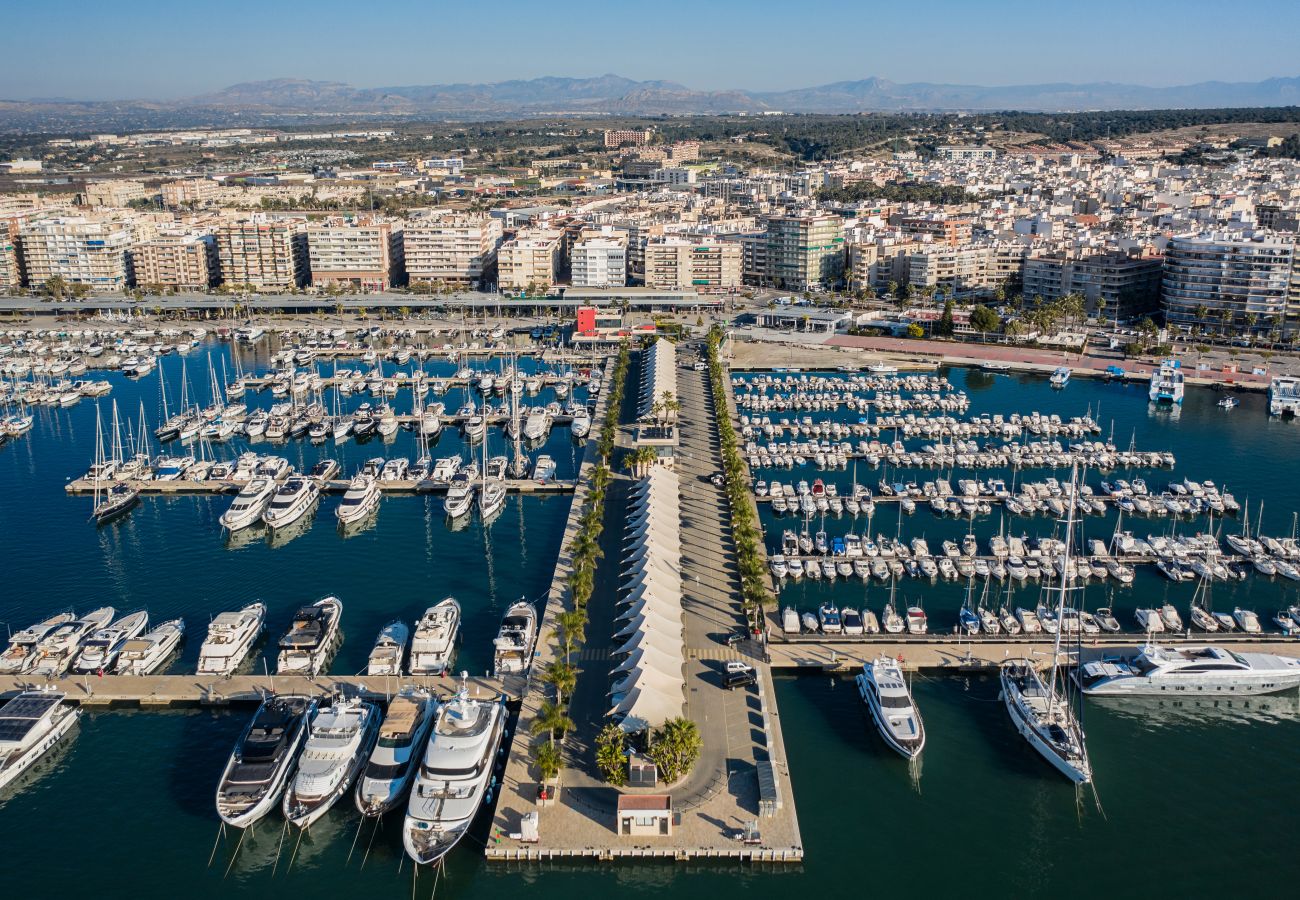 Apartamento en Santa Pola - Enrome piso para el descanso frente a la playa