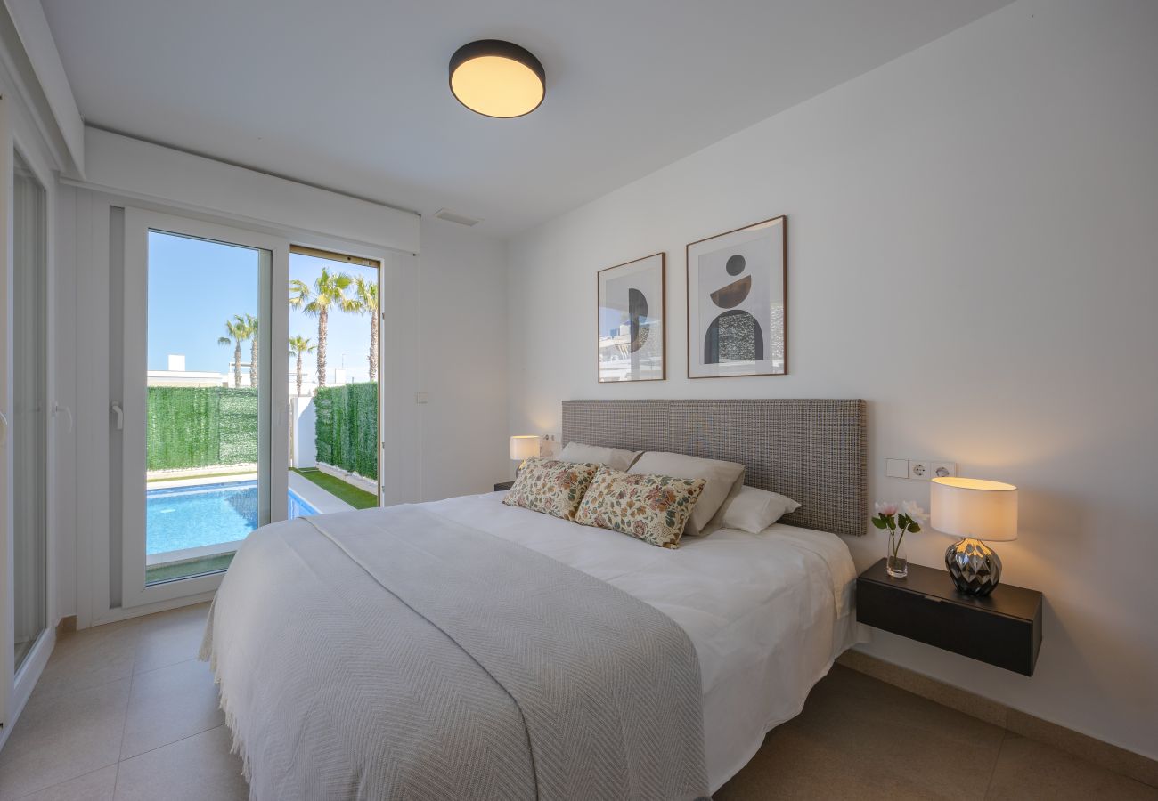 Villa en Orihuela - Sunny Villa - Relax and Golf