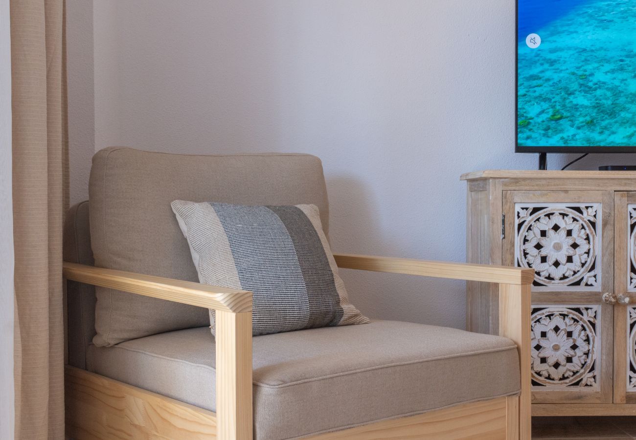 Apartamento en Arenales del Sol - 3 Vistas Suite | Sunrise, Sea & Mountain Views