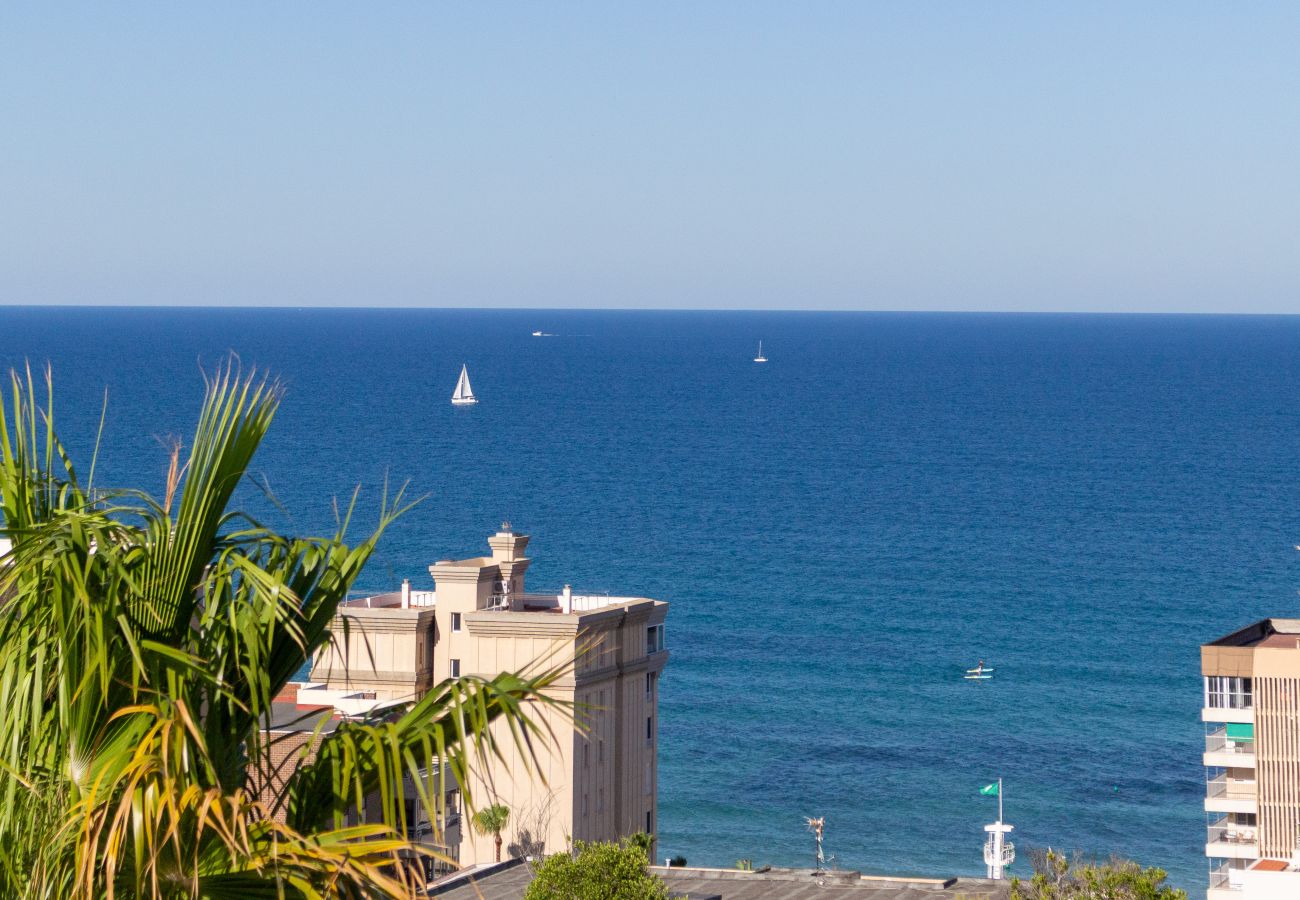 Apartamento en Arenales del Sol - 3 Vistas Suite | Sunrise, Sea & Mountain Views