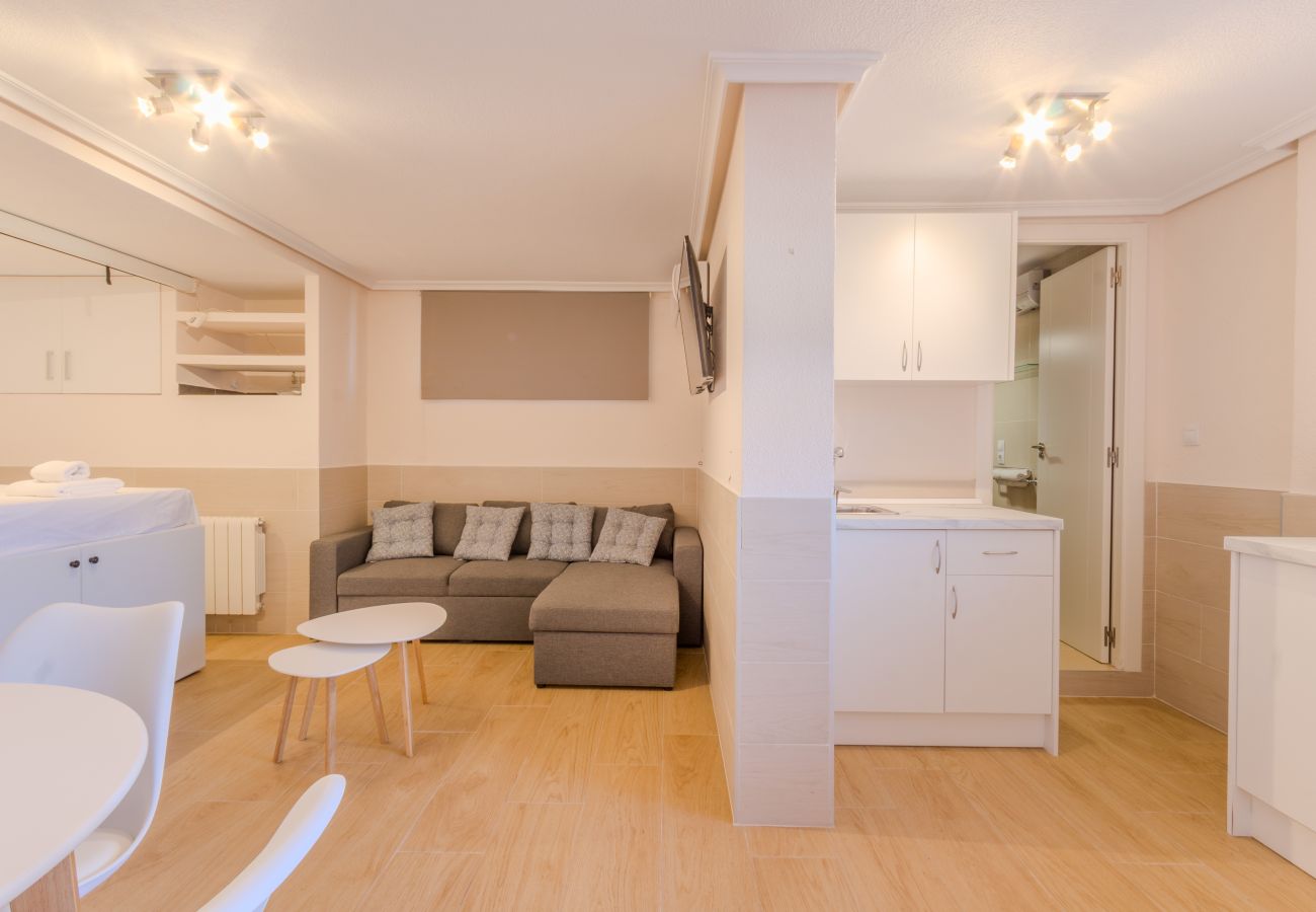 Studio in Gran Alacant - Peaceful Corner - Pool & Relaxation