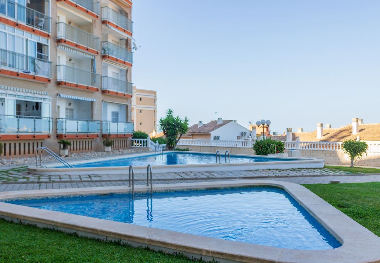 Townhouse in Elche - The Fam - Beach and Pool 