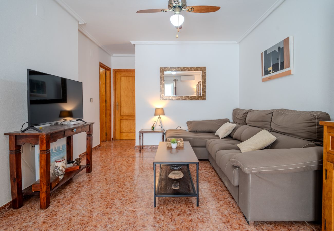Apartment in Gran Alacant - Casa Jícara - urbanización con piscina by Domidai 