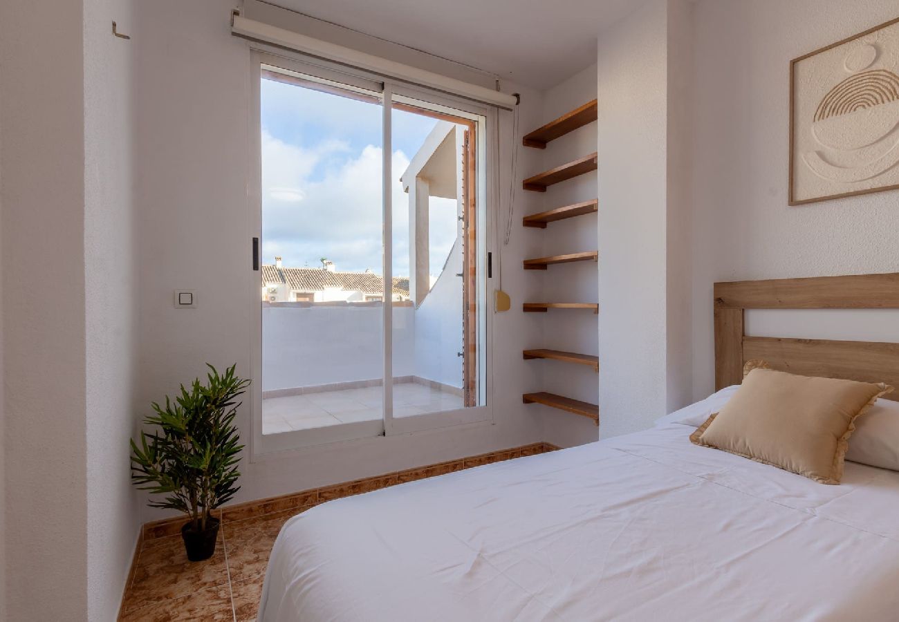 Townhouse in Gran Alacant - The Small Village - Pool and Relax 