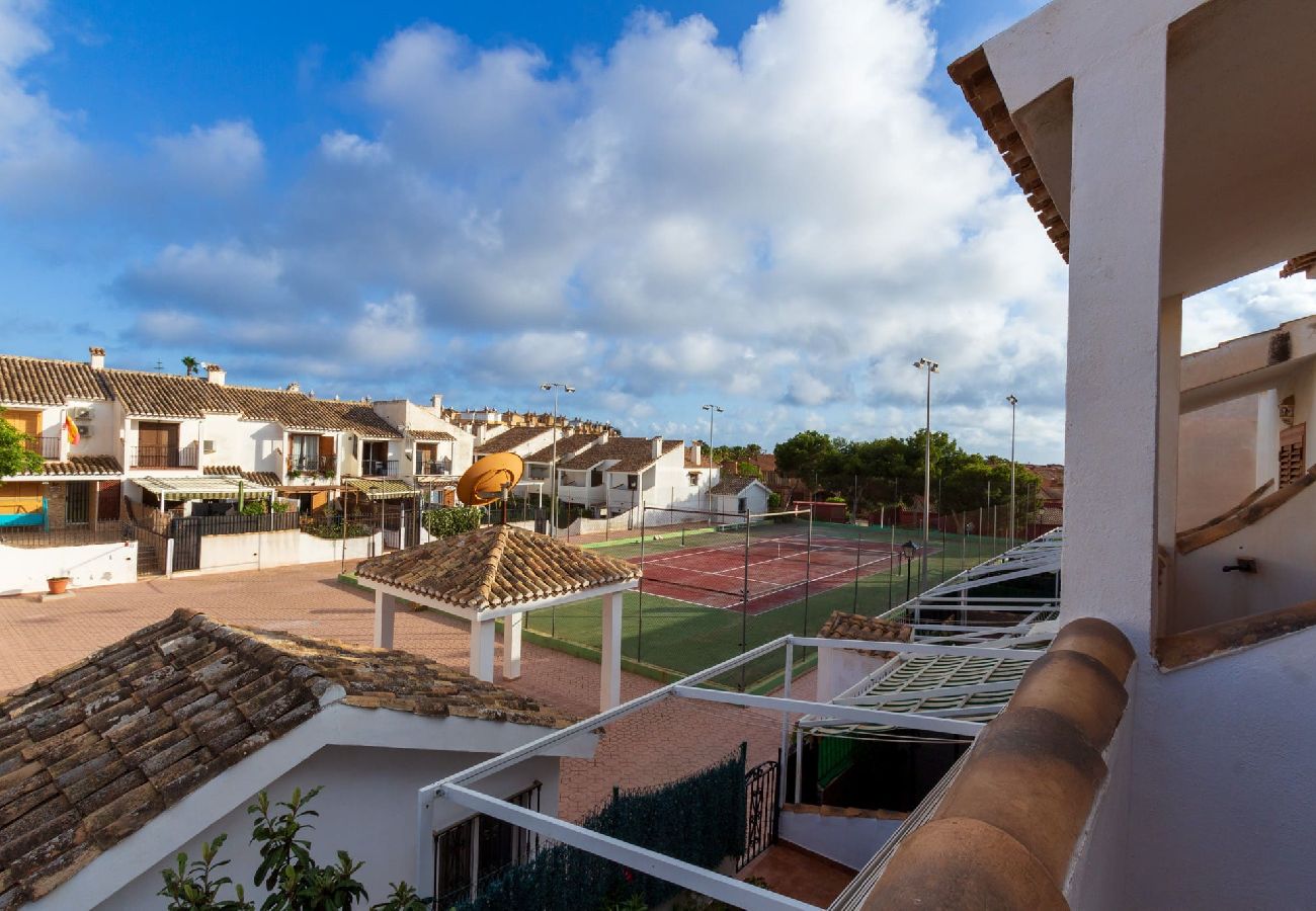 Townhouse in Gran Alacant - The Small Village - Pool and Relax 