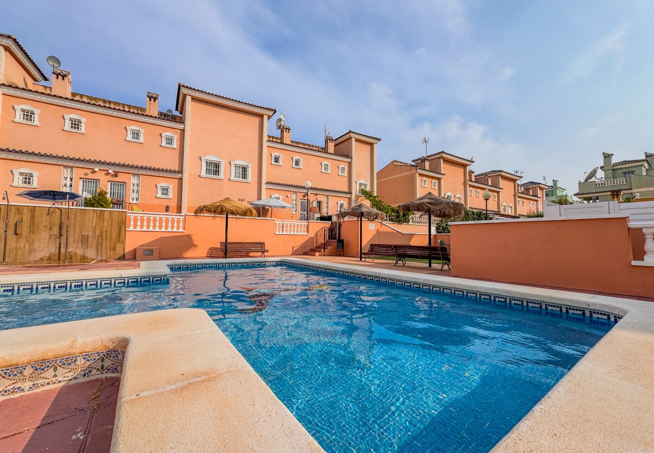 Bungalow in Gran Alacant - Casa del Mundo - Costa Blanca