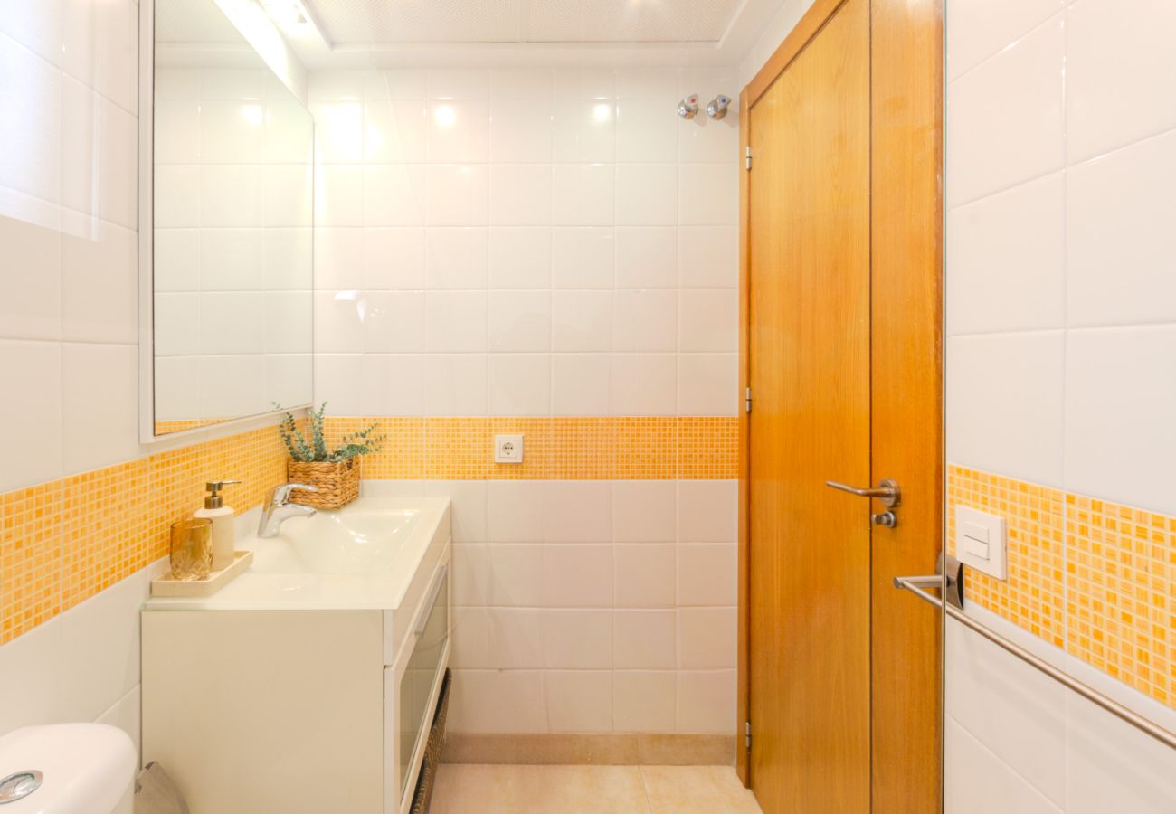 Apartment in santa pola - Urbanización con piscina cerca aeropuerto