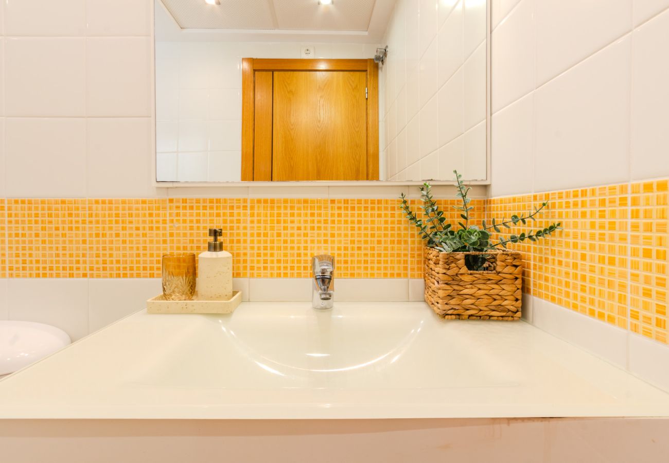 Apartment in santa pola - Urbanización con piscina cerca aeropuerto