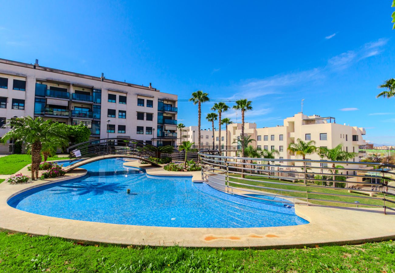 Apartment in santa pola - Urbanización con piscina cerca aeropuerto