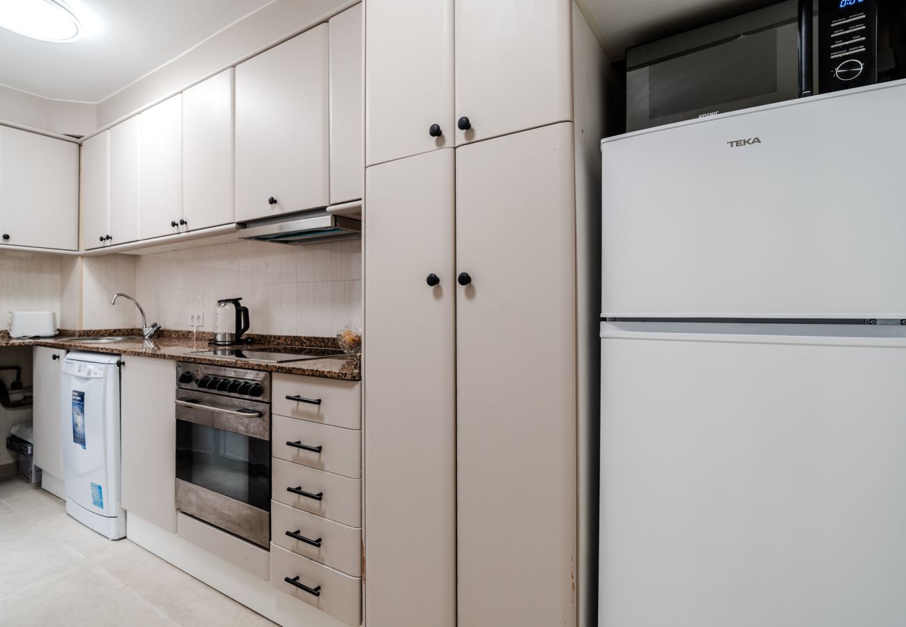 Apartment in santa pola - Downtown apartment, 50 meters from the beach