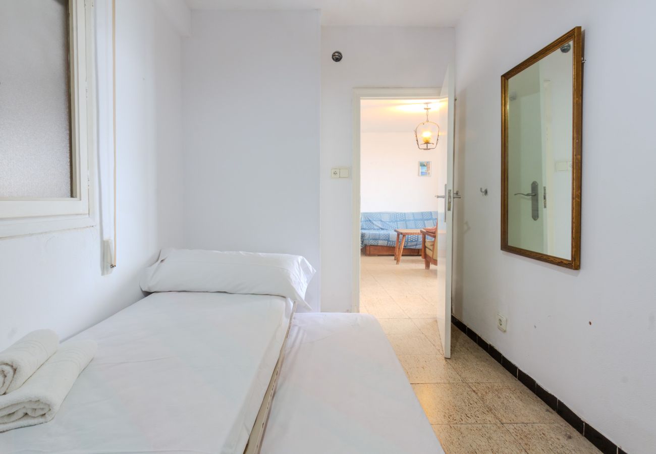 Apartment in santa pola - Primera linea de playa cerca de Alicante