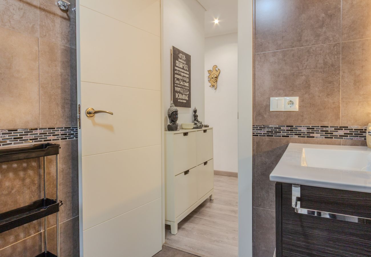 Apartment in santa pola - Casa frente a la playa en Santa Pola