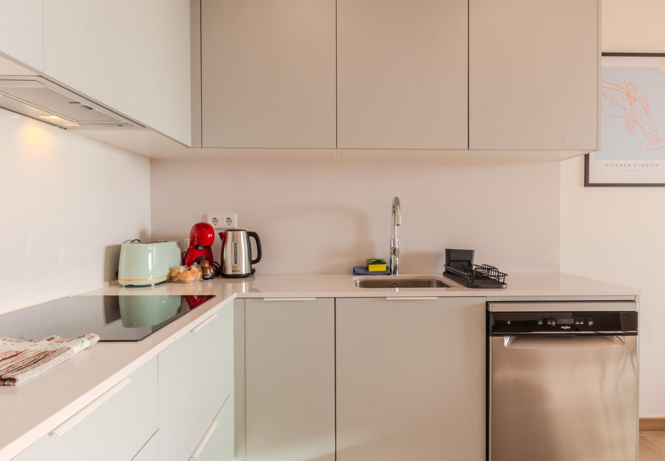 Apartment in santa pola - Moderno piso frente al mar (+11 días temporada)