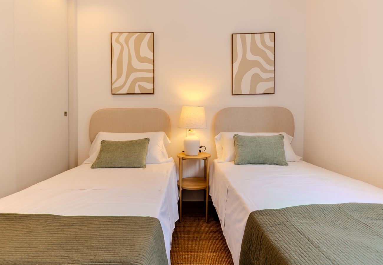 Apartment in santa pola - Moderno piso frente al mar (+11 días temporada)