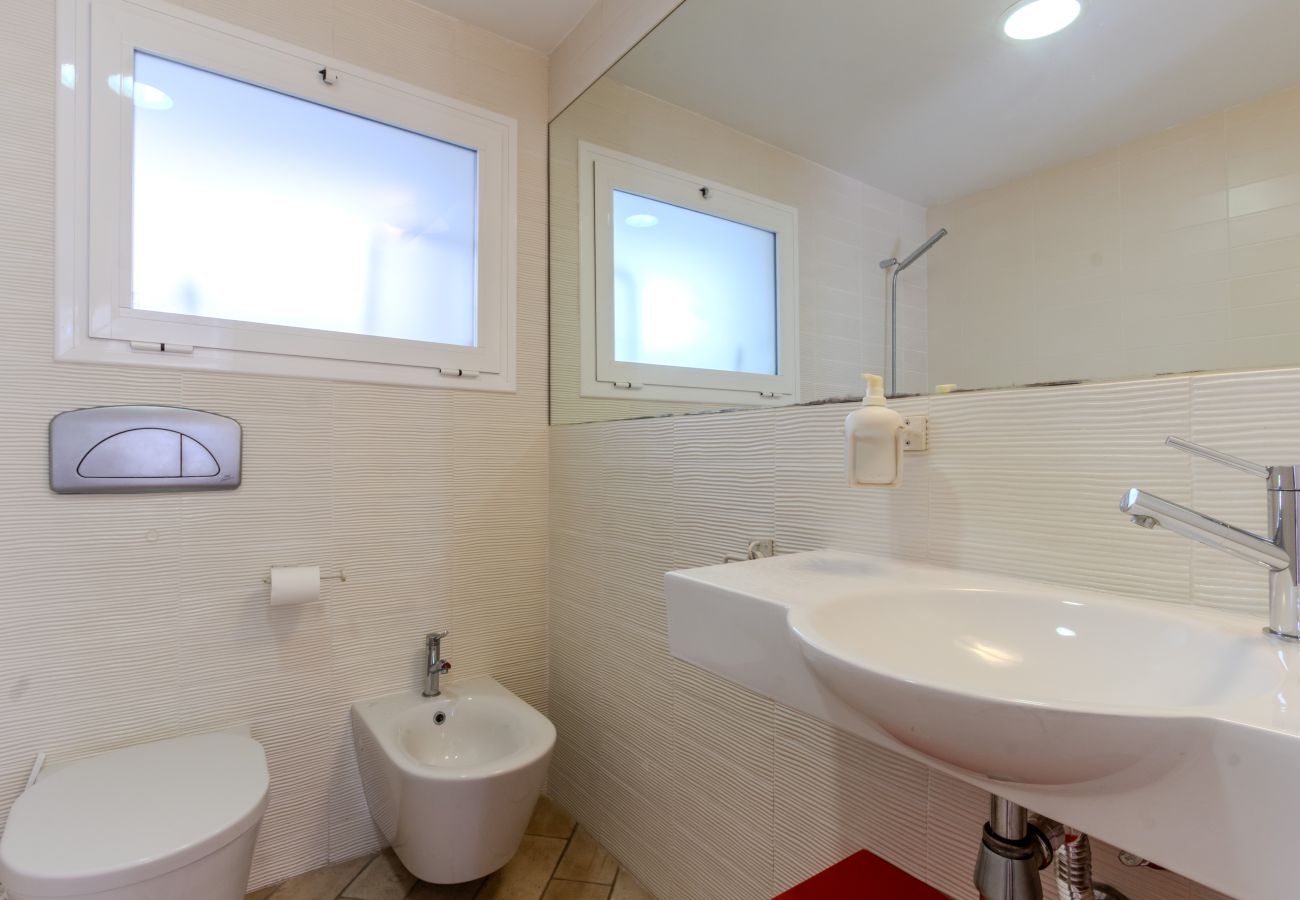 Apartment in santa pola - Apartamento frente a la playa cerca del aeropuerto