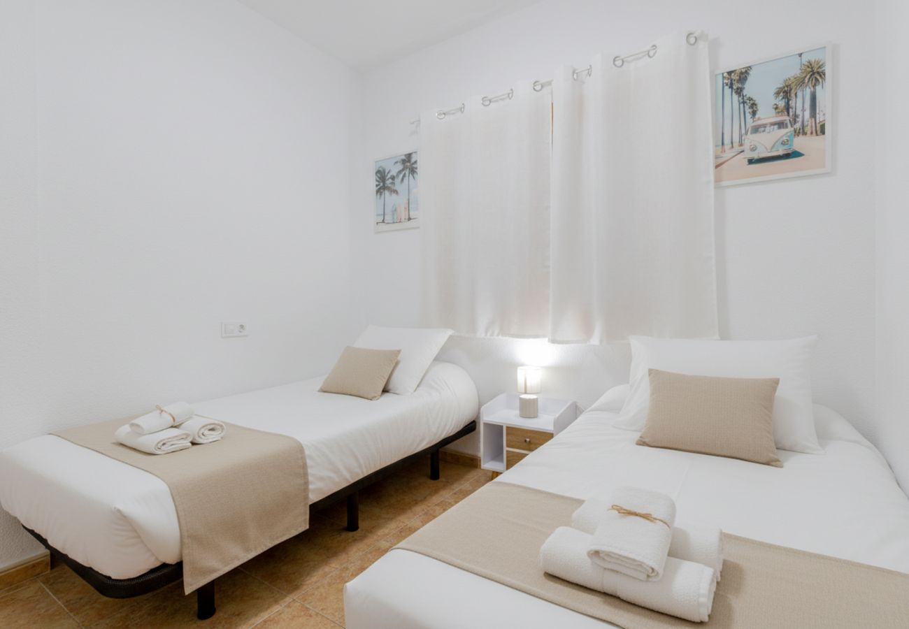 Apartment in santa pola - Sunny Beach Apartment in Santa Pola